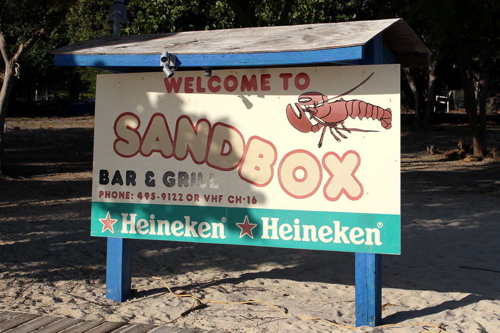 Sandbox, vermutlich wegen der Sandflöhe
