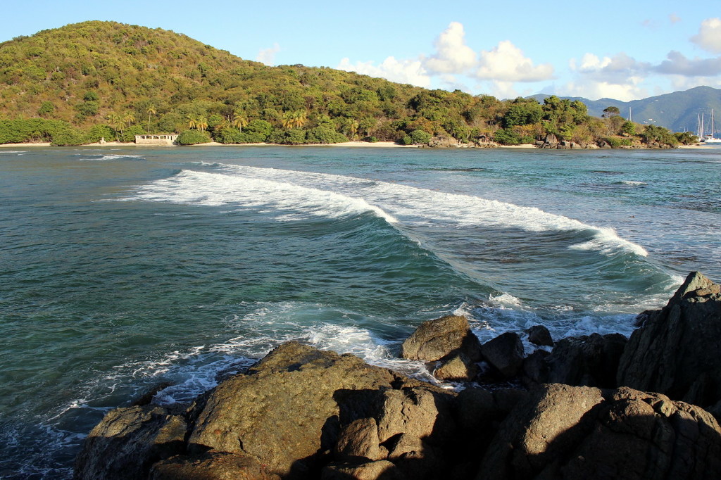 … zur, durch Korallen unpassierbaren Meerenge zwischen„Jost Van Dyke“ und „Little Jost Van Dyke